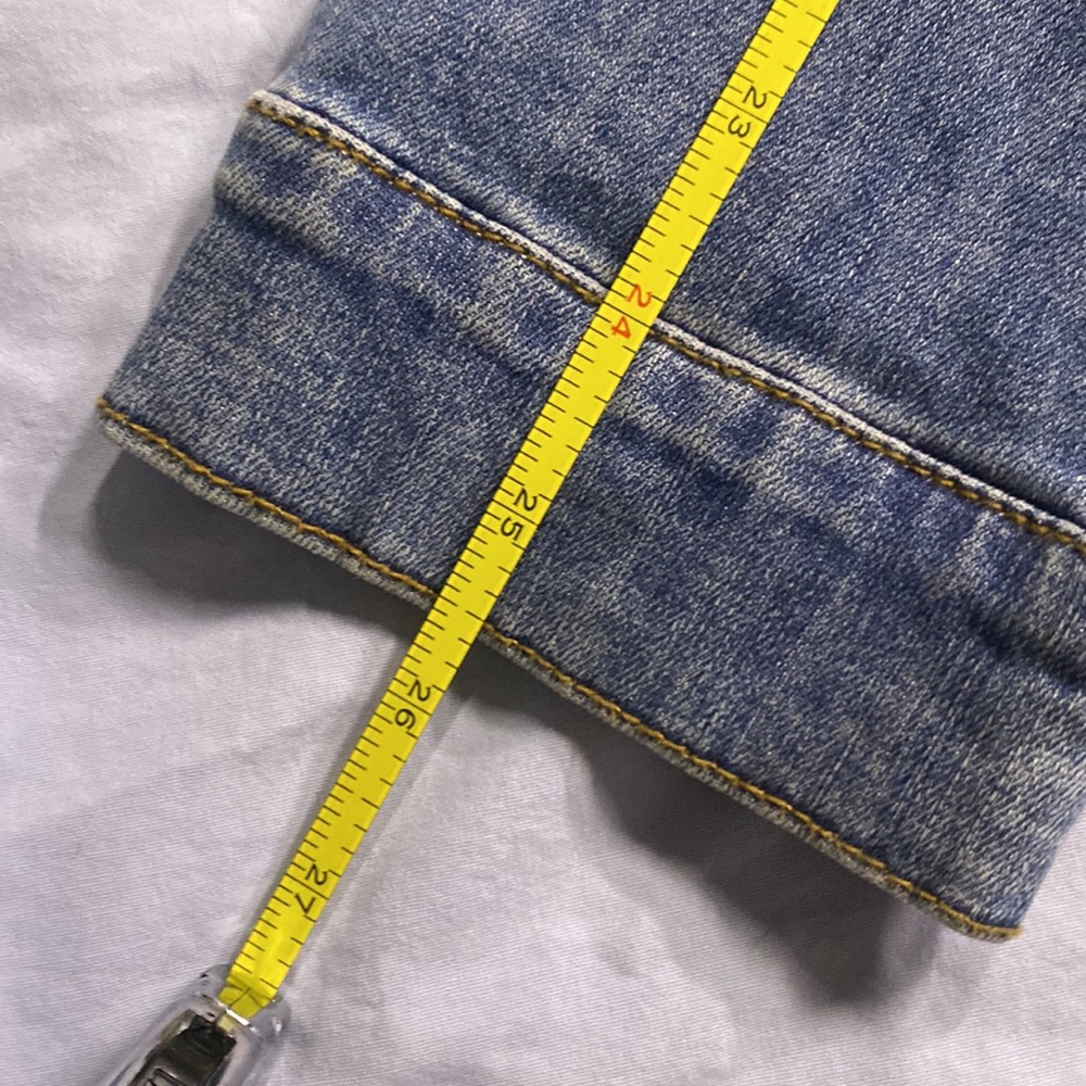 Jean jacket - Picture 13 of 13
